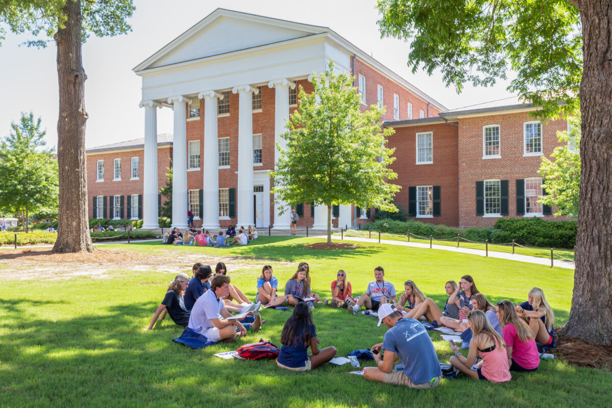 New IHEP Framework Outlines Bold Strategy to Reimagine College Admissions