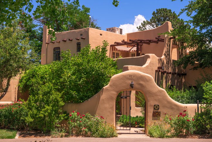 How to Strengthen the Economic Value of Four-Year Degrees in New Mexico