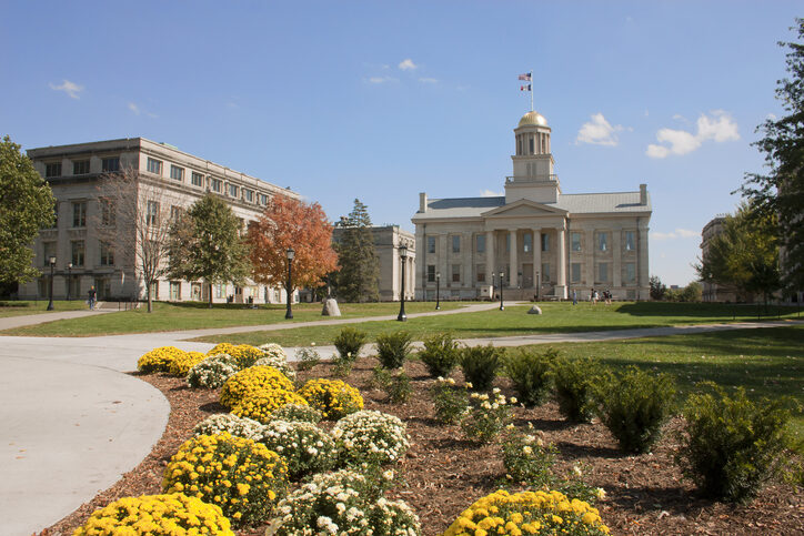 How to Strengthen the Economic Value of Four-Year Degrees in Iowa